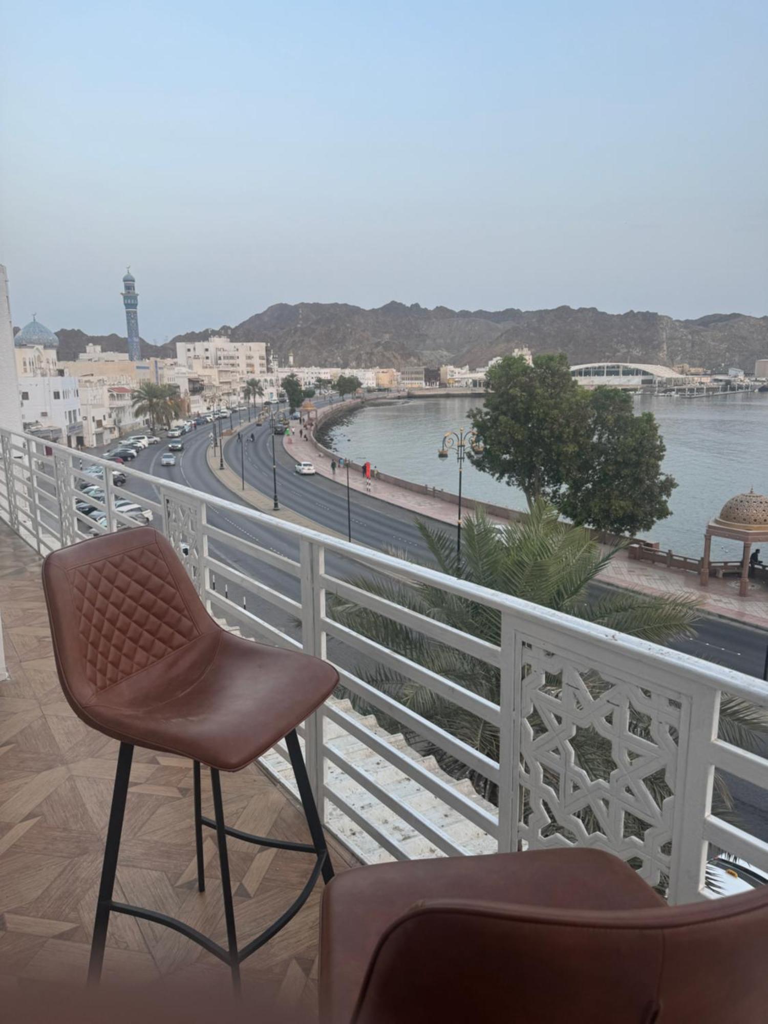 شقة Muttrah Souq And Sea View مسقط المظهر الخارجي الصورة
